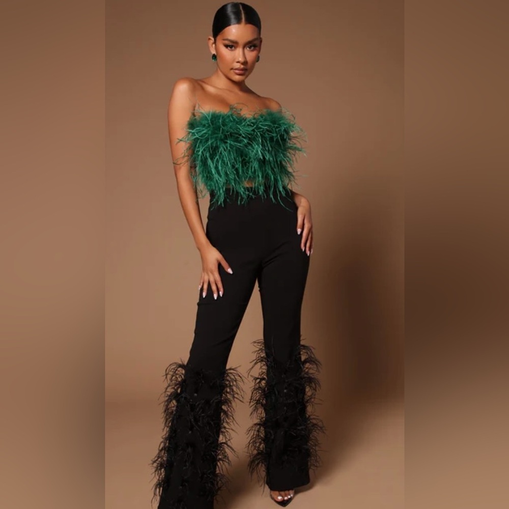 Fashion Nova Asalia Feathered Top Emerald size XS